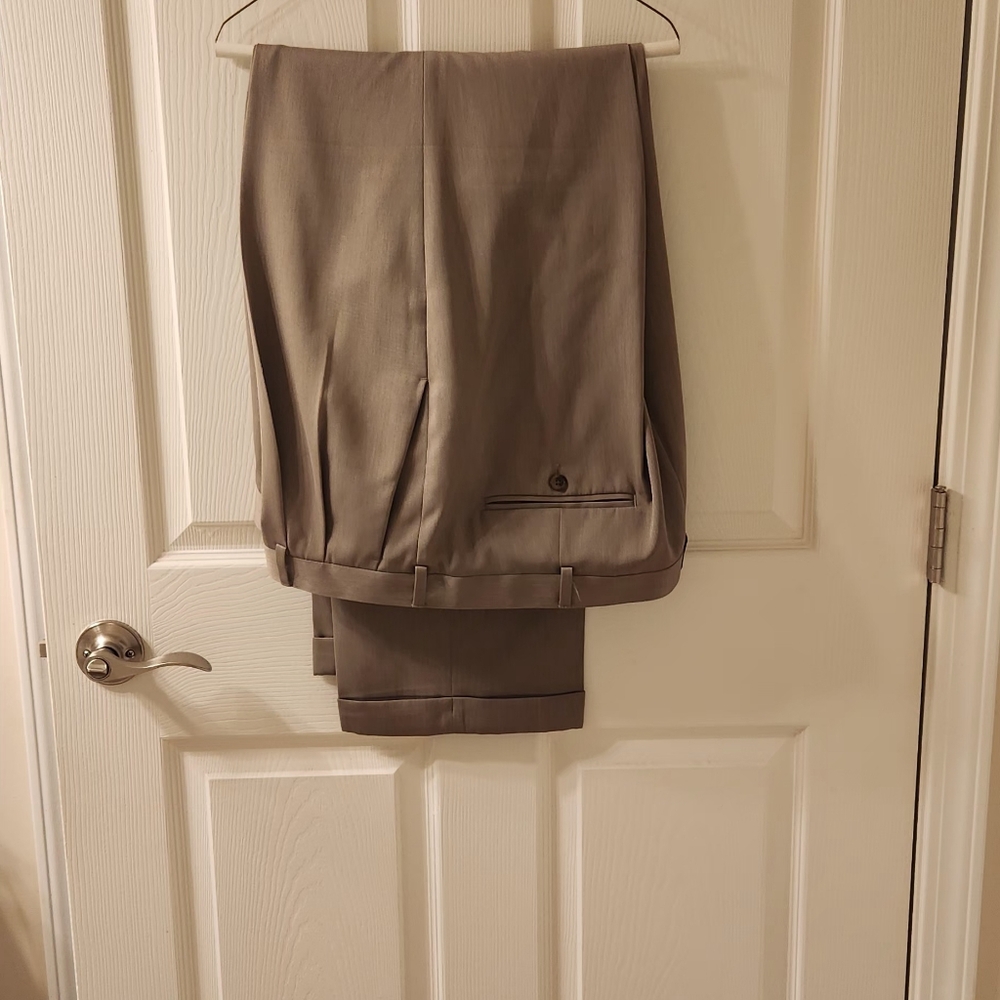 Perry Ellis Portfolio  Classic Fit